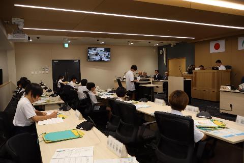 旭学園6年生議会体験学習