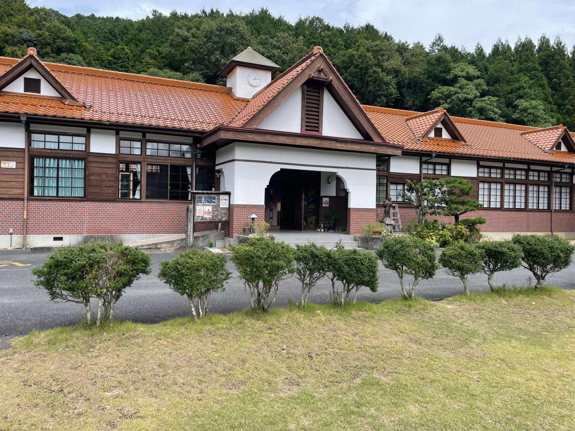 南和気荘外観の画像