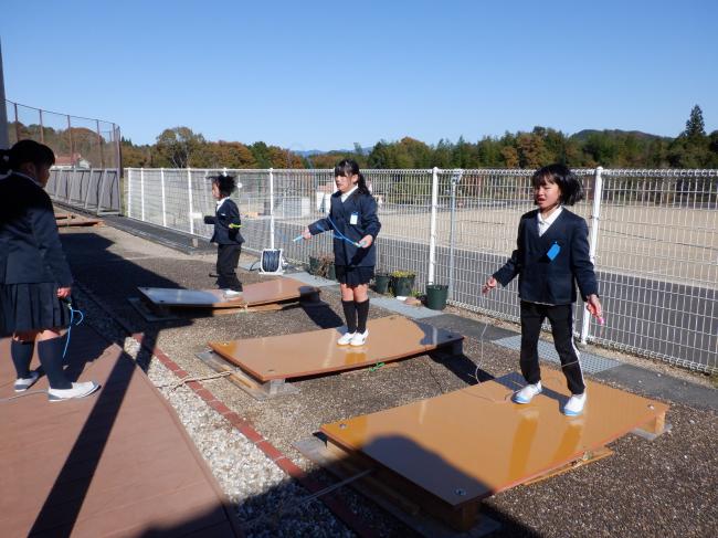 3年　ジャンピングボード